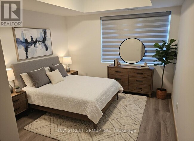 Photo - 3453 Victoria Park Ave