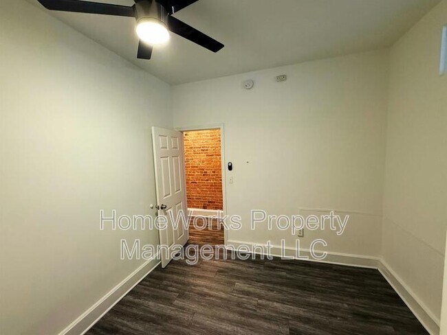 Photo - 1824 St Paul St Unit 3