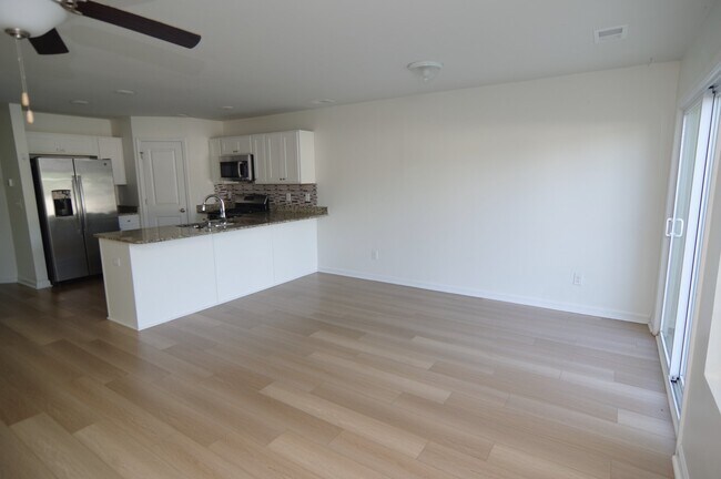 Photo - 2790 Prince Charles Ct