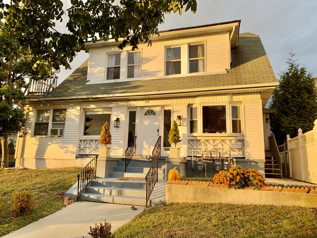 Exteriors\ - 415 Sunset Ave Unidad Apt 2
