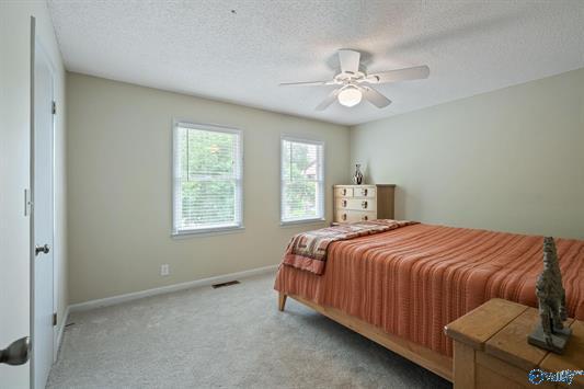 Photo - 1712 Ward Ave NE
