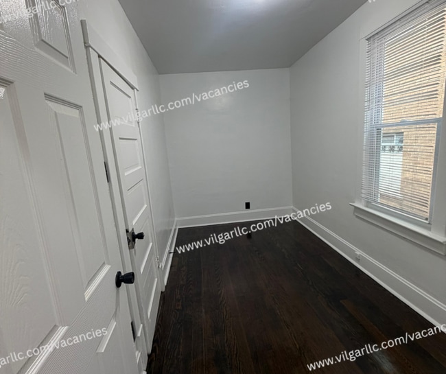 Photo - 1323 121st St Unidad Apt 2 - Top Floor