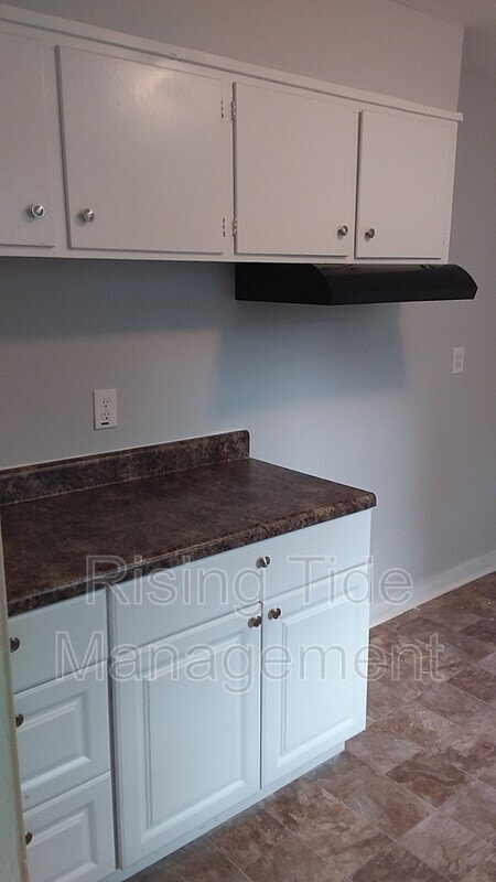 Photo - 1909 16th Ave N