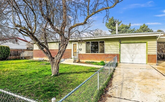 Beautiful 4 bedroom, 2 bath home in Southe... - Beautiful 4 bedroom, 2 bath home in Southe...