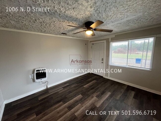Photo - 1006 N. D Street-