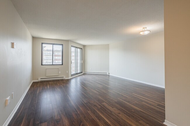 Photo - La Framboise Apartments