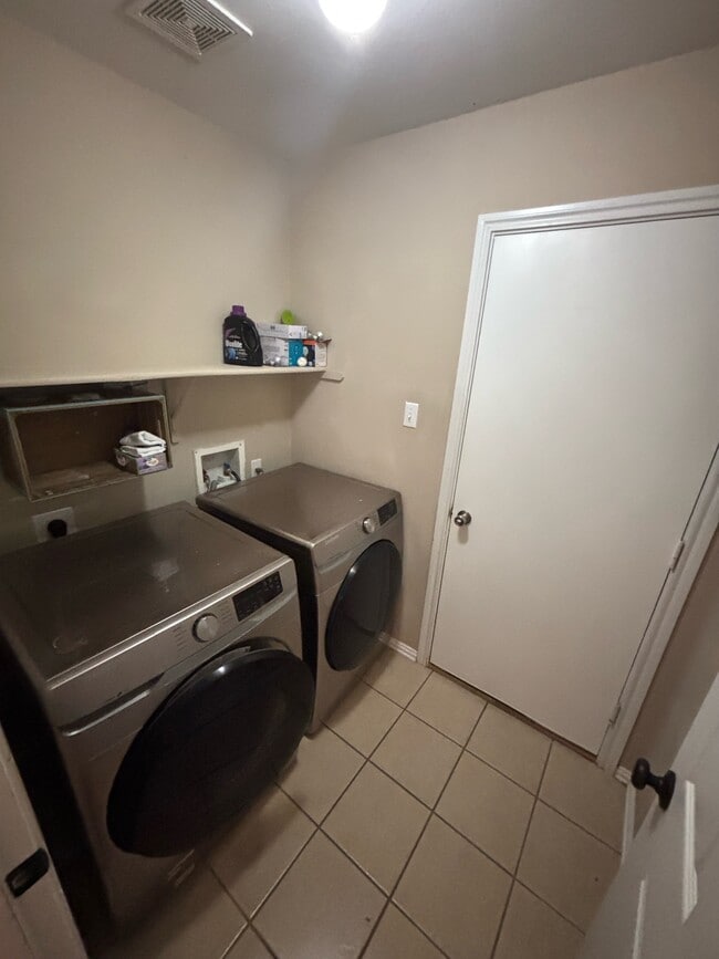 114 Easy St