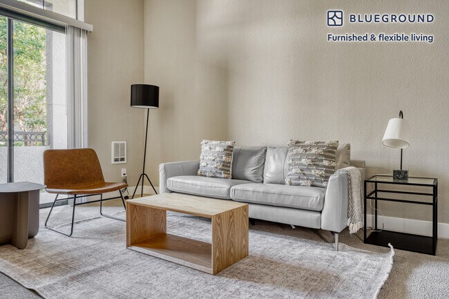 Photo - 2201 Bridgepointe Pkwy Unidad FL3-ID742