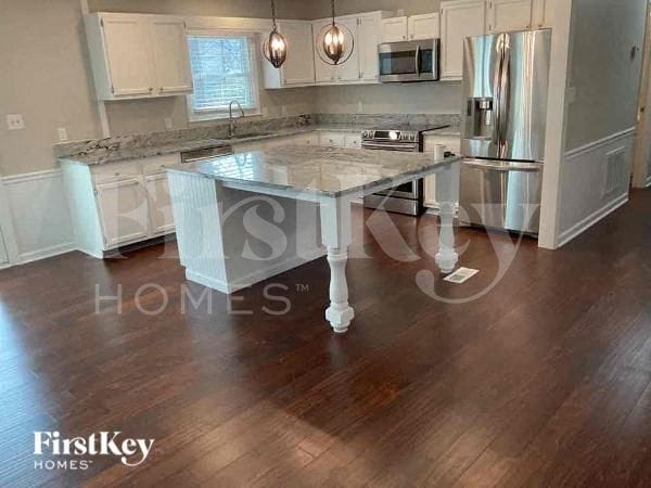 107 Brookleigh Ct