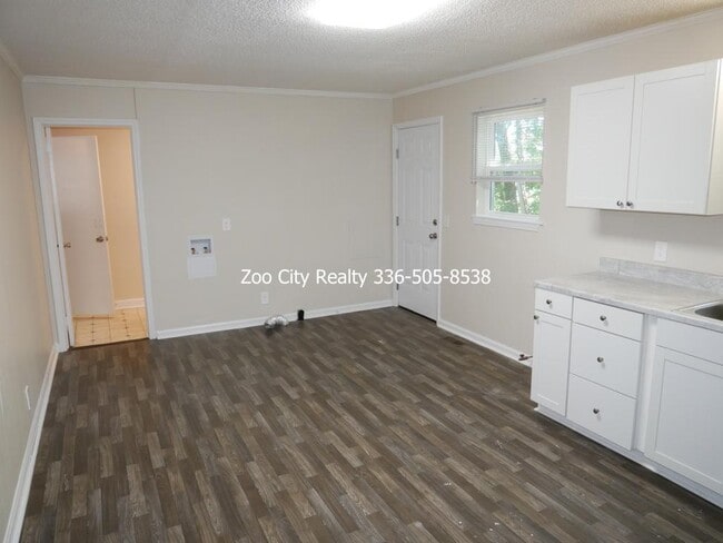 Photo - 1342 Old Cedar Falls Rd