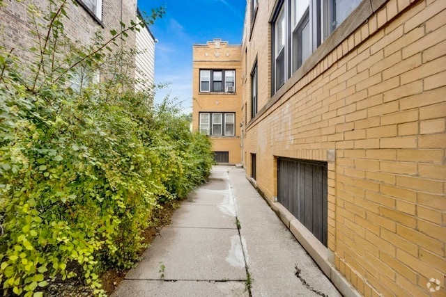 Building Photo - 4408 W Altgeld St Unit 2 Rental