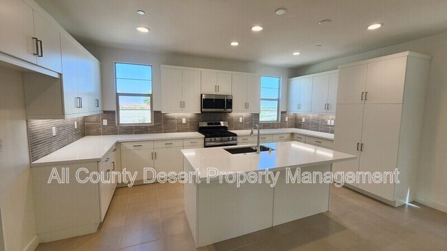 Photo - 35944 Randall Ln