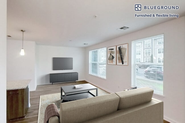 Photo - 60 Robert Dr Unit FL3-ID4179A