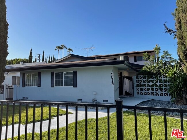 Photo - 15013 Hartsook St Casa