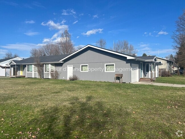 Building Photo - 10230 N Hillview Dr Unit 1071 Calloway Rental