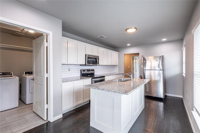 Photo - 3009 Hemphill St Unit 201