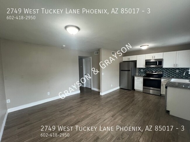 Photo - 2749 W Tuckey Ln Unidad 3