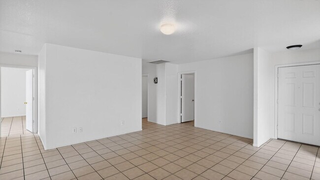 Photo - 7395 W San Miguel Ave
