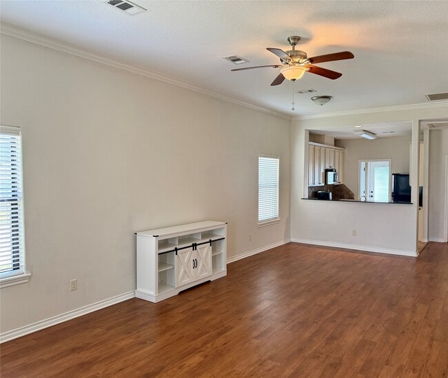 Photo - 3828 Black Hawk Ln