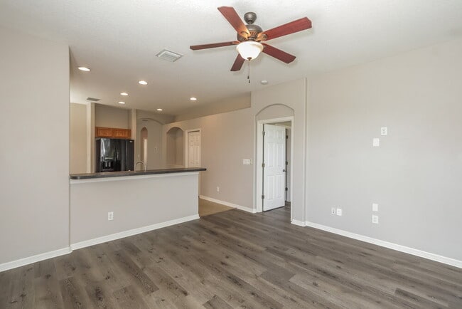 Photo - 808 College Chase Dr