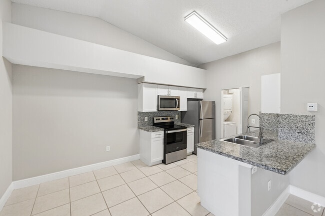 2BR, 2BA - 1180SF - Kitchen And Dining Room