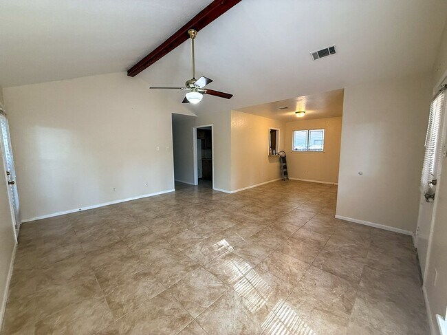 Photo - 3005 Brook Dr