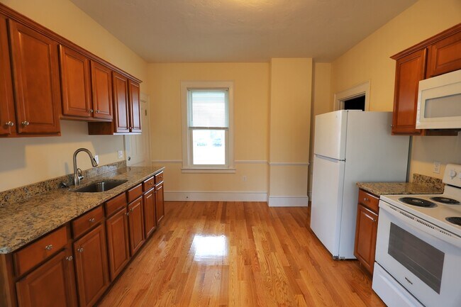 Photo - 60 Congress St Unit 2