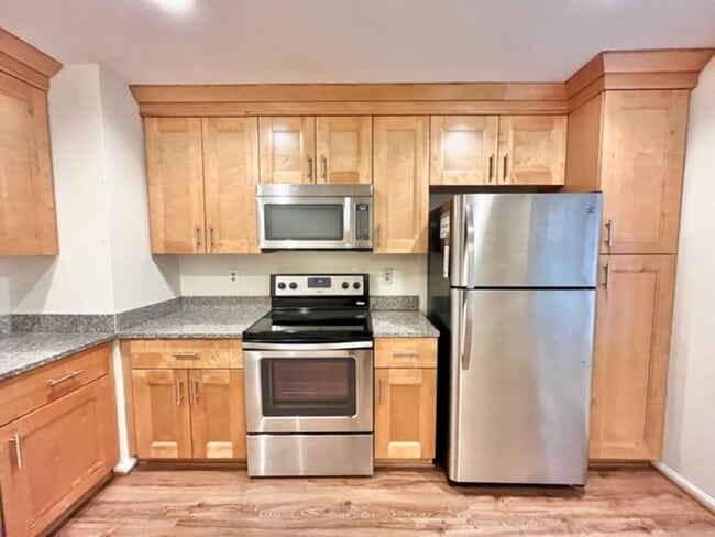 Photo - 17120 Briardale Rd