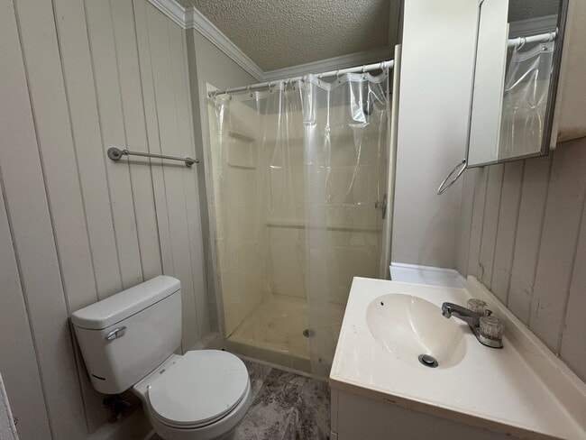 Photo - AVAILABLE TO SHOW!