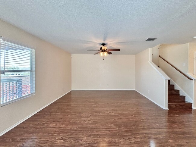 Photo - 3611 Alonzo Fields