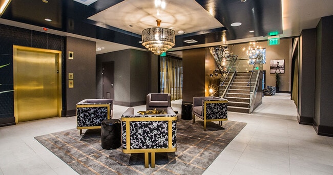 Photo - High Line at Hughes Center Apartments