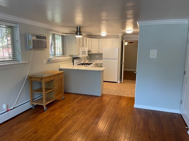 Photo - 1536 Vine St Unidad 102