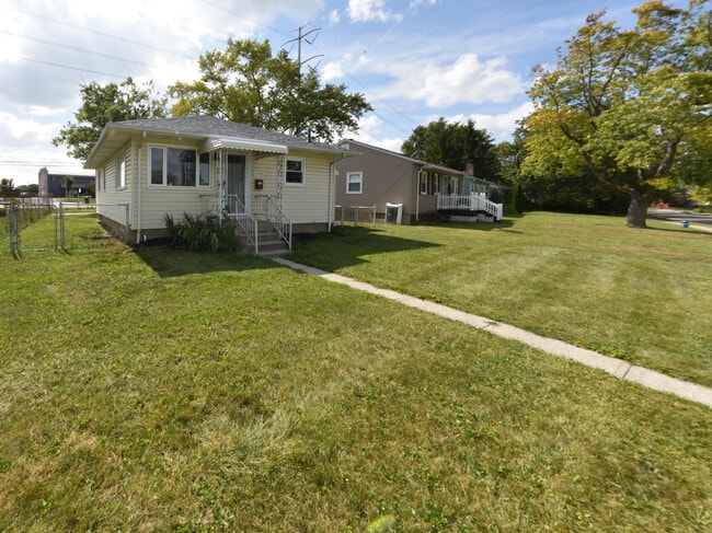 Building Photo - 4129 Winterringer St Rental