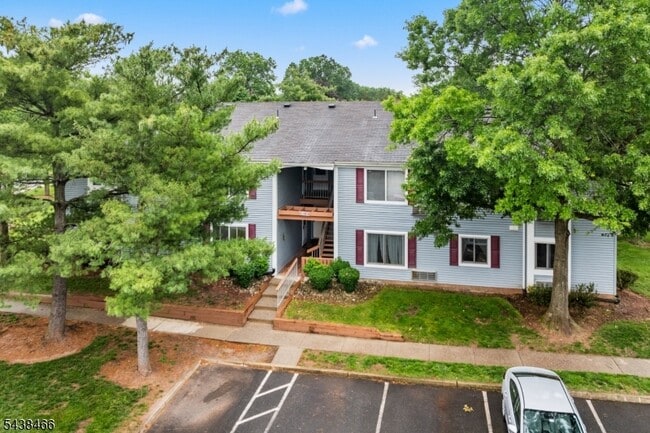Photo - 111 Aimwick Ct
