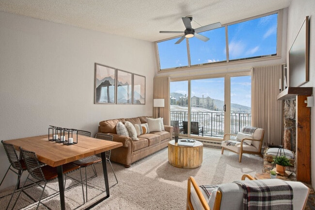 Photo - 2270 Storm Meadows Dr Unit SI FL6-ID1564296P