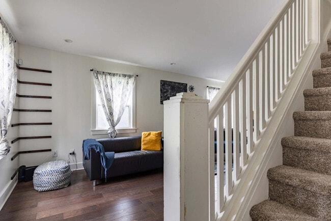 Photo - 3203 Sutherland Ave Unit ID1310761P