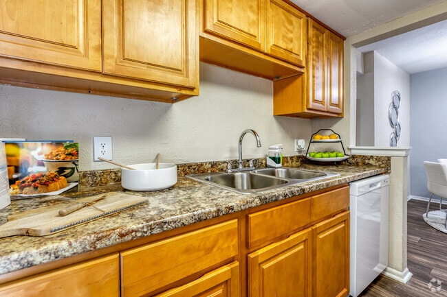 1BR, 1BA - 889SF - Ansley Floorplan - Madison at Largo