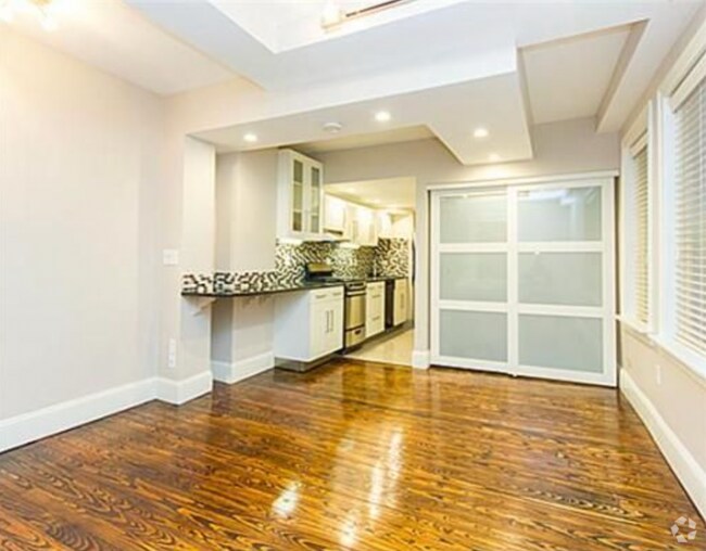 Rentals near South Station Page 16