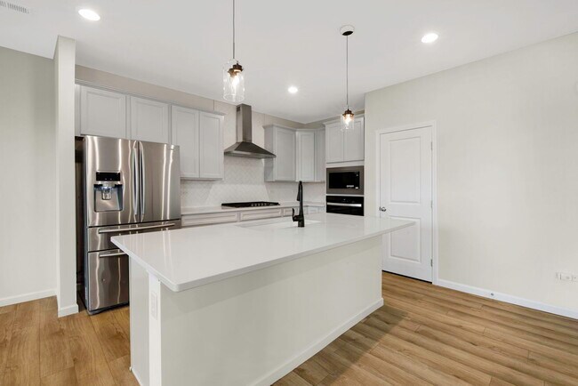 Photo - 2759 Lawlor Ln