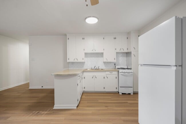 Photo - 206 Parmley Dr Unit 43