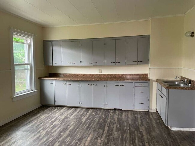 Photo - 201 2nd Ave Unit 2nd Fl.
