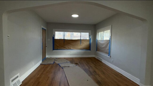 Photo - 4216 Jefferson St