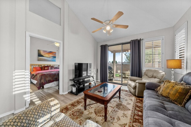 3422 E University Dr Unit SI ID1545967P