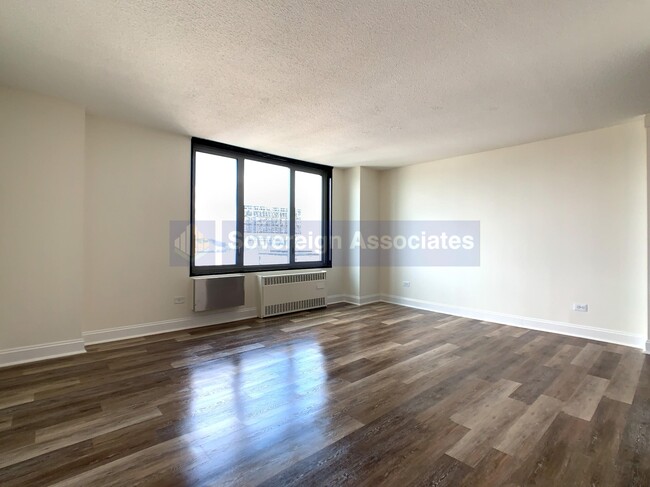 Photo - 3333 Broadway Apartment Unit C22F