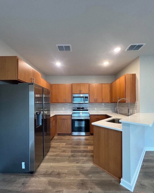 10625 Brothers Ln Unit 10625-B