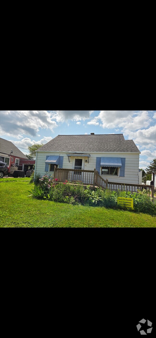 Building Photo - 741 E 36th St Rental