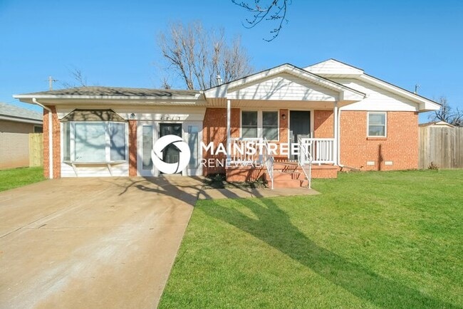 Building Photo - 4 Bedroom Pet-Friendly Home in Yukon, OK w...