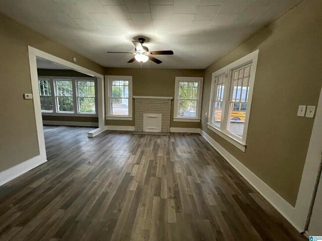 Newly Renovated 3 Bedroom Pinson Area - Newly Renovated 3 Bedroom Pinson Area House