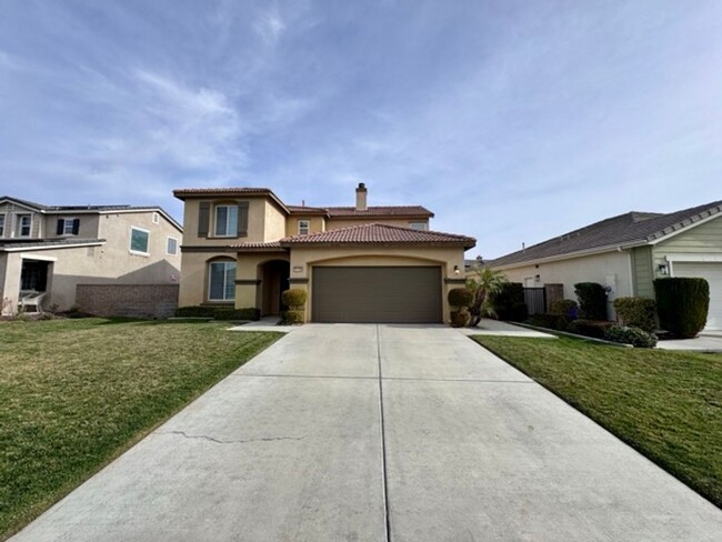 3 Bedroom 2.5 bath home with tandem 3 car ... - 3 Bedroom 2.5 bath home with tandem 3 car ...