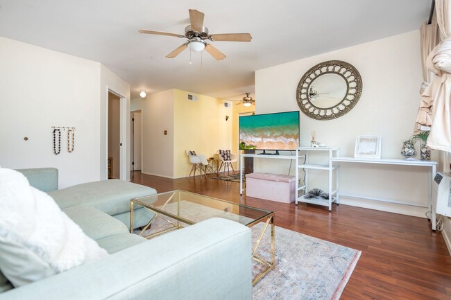 Photo - 3 bed- $3500 - Available now!! Furnished. Condo